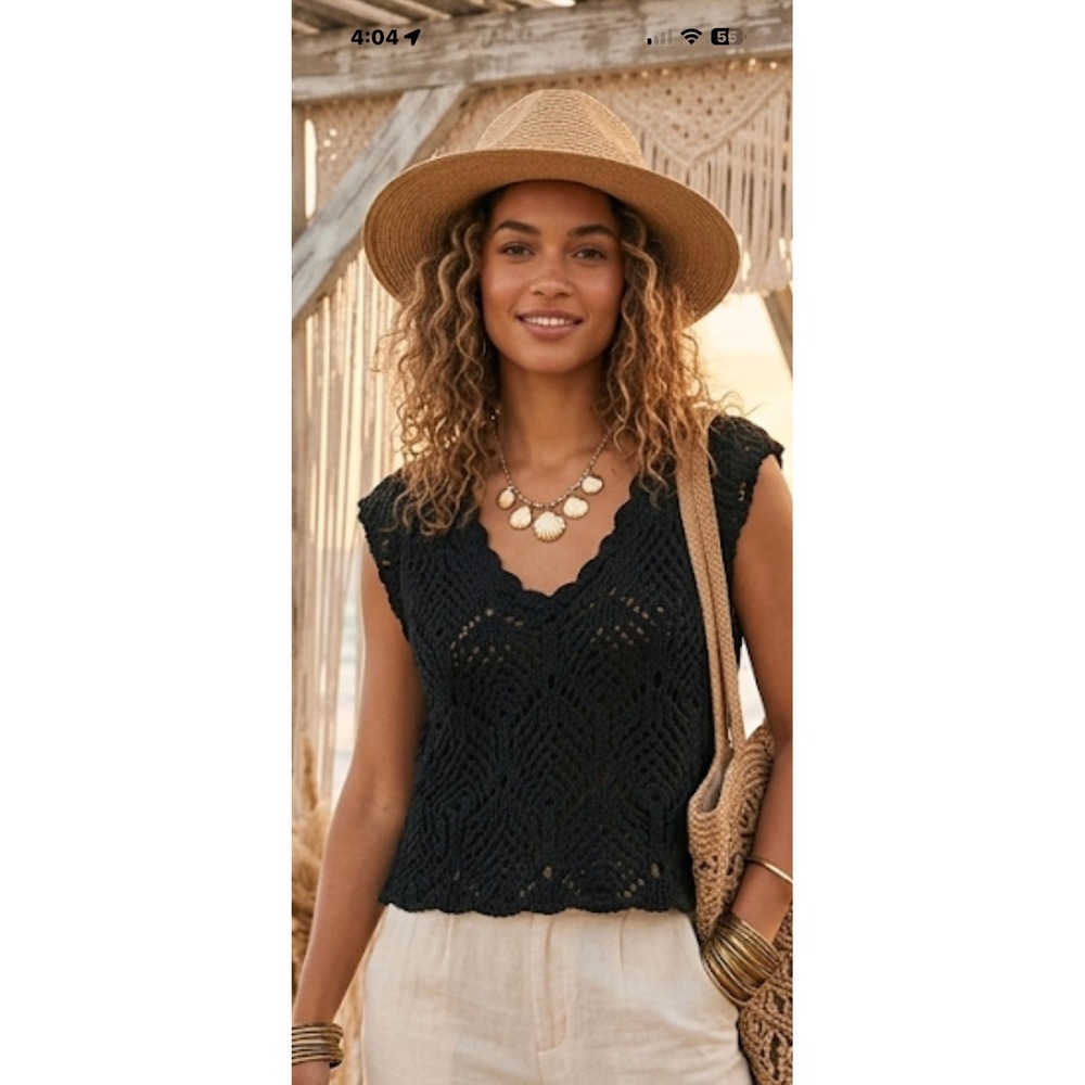Free People Sweater Vest Womens‎ Medium Black Crochet Knit V-Neck Boho Beach Top